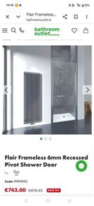 Flair frameless 900mm pivot door chrome