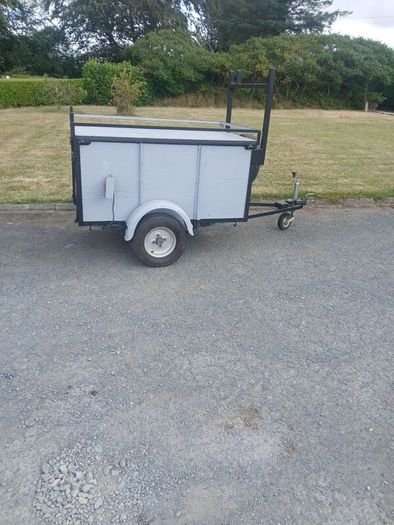 Trailer