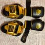 Boxing Gloves & Punch Pads Image 2