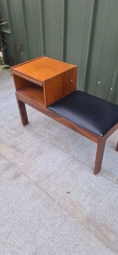 Chippy Heath Table Seat