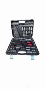 Brand New 231-piece Socket Set