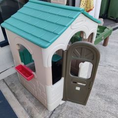 playhouse