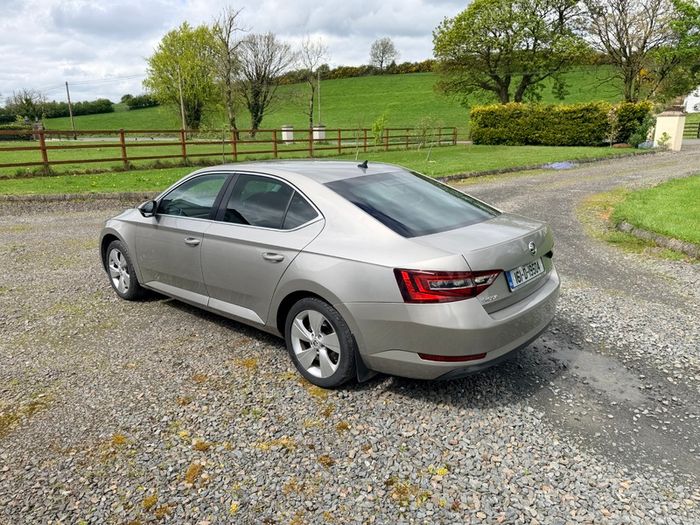 2016 Skoda Superb 2.0 TDI STYLE Automatic