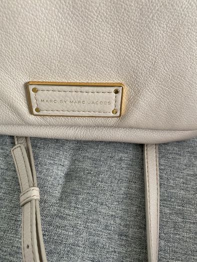 Marc Jacob's leather cross over bag