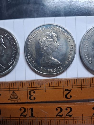 Royal coins all Queen Elizabeth11.(2)