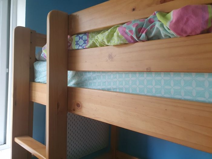 Loft bed