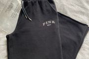V S pants