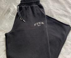 V S pants