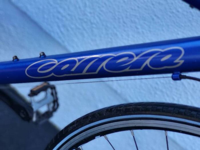 Carerra Gryphon Flatbar Road Bike In Excellent Condition. No Offers