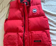 canada goose gilet