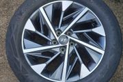 1 x Genuine Hyundai Tucson 18'' Alloy Wheel - Delivery