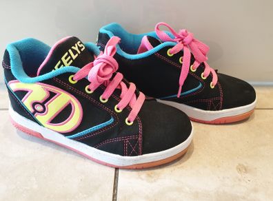 Heelies size 3(35) very good condition