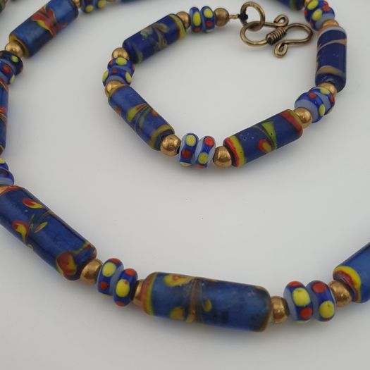 Vintage Venetian Style Floral Glass Beads Necklace
