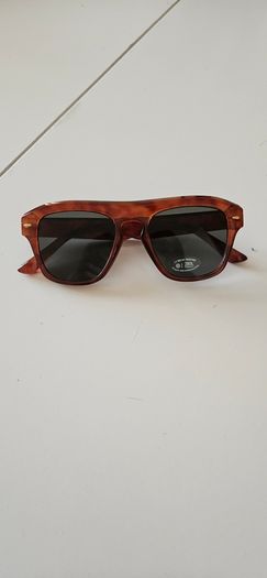 Sun glasses (ZARA)