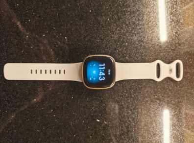 Fitbit Versa 3