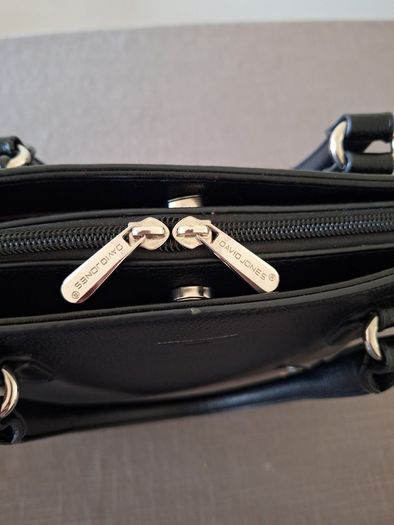 Women's handbag