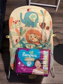 bouncer and pampers size 4