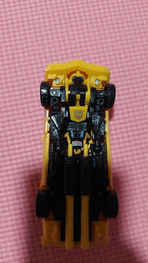 Transformer  / toy / bumblebee