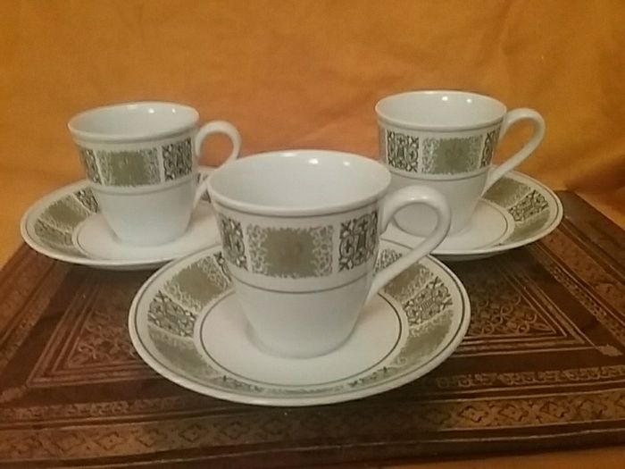 Spode Copeland Coffee Cups & Saucers