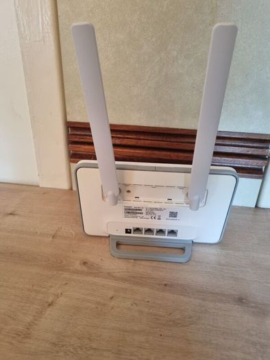 Huawei B535-232 4G LTE wireless router