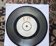 Buzzcocks: Everybody's Happy Nowadays Vinyl, 7", 45 RPM,  Irish pressing