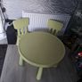 Kids table & chairs Image 2