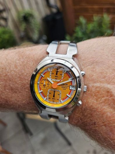 Watch Seiko AKA Chronograph.