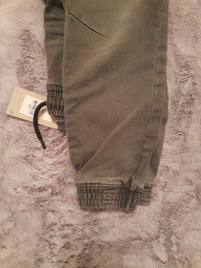 Boys jeans 7-8 years BNWT