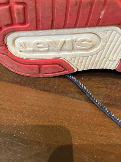 Levi's trainers