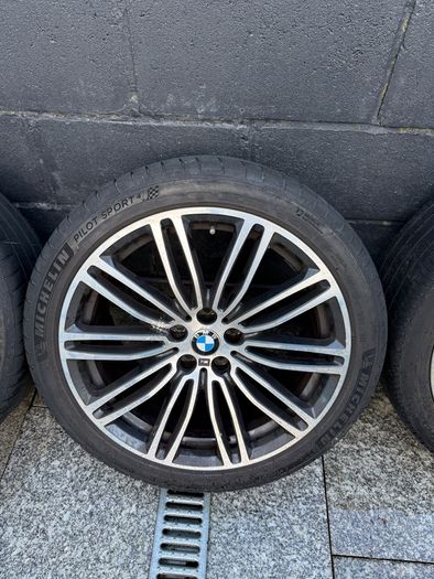 BMW g30/31 genuine alloys