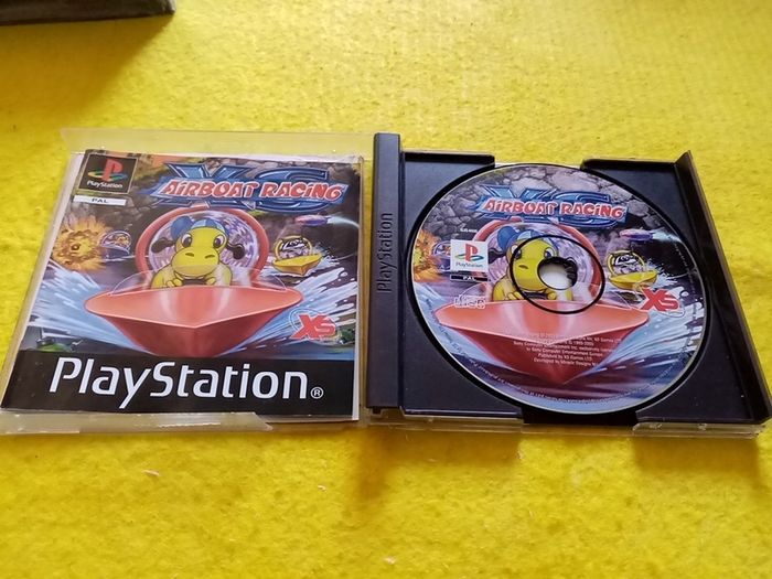 XS Airboat racing PlayStation1 Ps1 PlayStation 2 ps2 games Original
