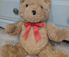 beautiful jointed teddy bear over 30 years old