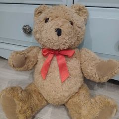 beautiful jointed teddy bear over 30 years old