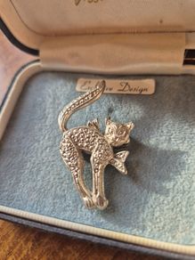 Vintage Solver Tone Cat Brooch