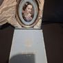 Lovely Vintage Newbridge Silverware Oval photo frame - Never used Image 2