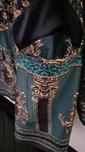 River Island Green & Black Silk Blazer Size 16