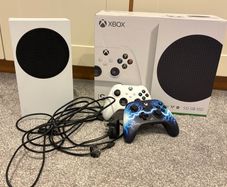 XBOX  Series S 512gb