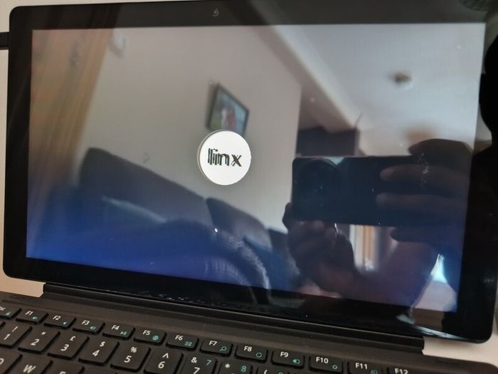 Linx 12x64 Windows tablet