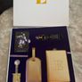 Elton John  VIP travel set Image 2