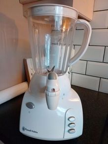 Food blender/smoothie maker