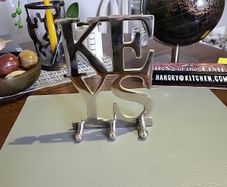 Key hanger
