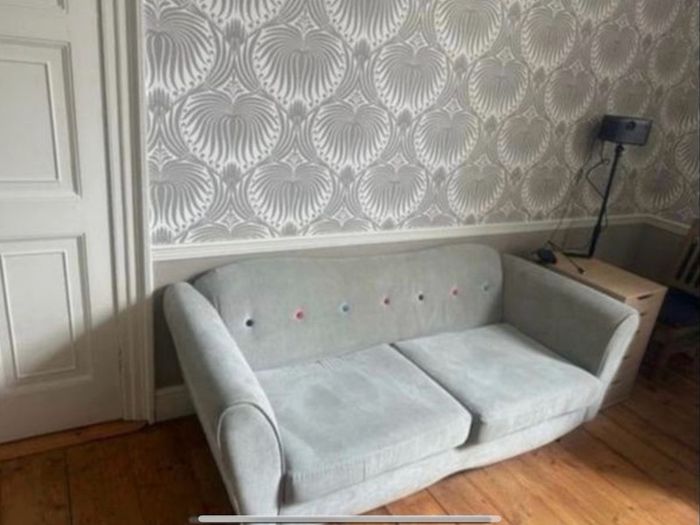 3 seats sofa