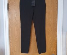 Zara Woman  Black Trousers.   S. M-12.  B.N.W.T.