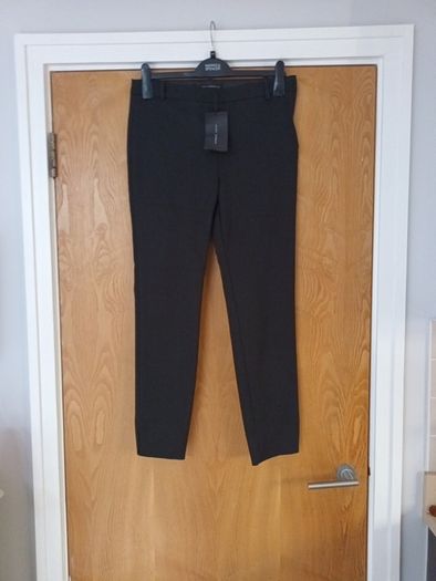 Zara Woman  Black Trousers.   S. M-12.  B.N.W.T.
