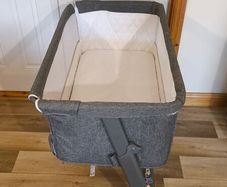 Bedside bassinet