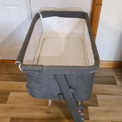 Bedside bassinet