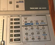 Tascam DM 3200