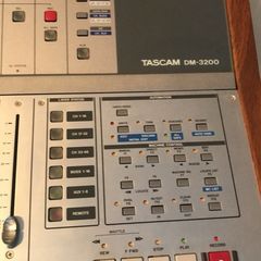 Tascam DM 3200