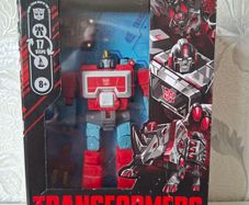 Transformers Studio Series Perceptor and Ramhorn