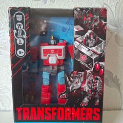 Transformers Studio Series Perceptor and Ramhorn